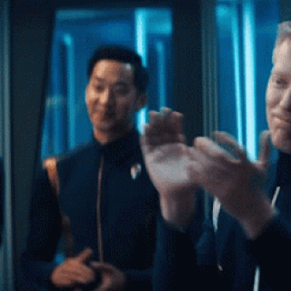 star-trek-dis-applause